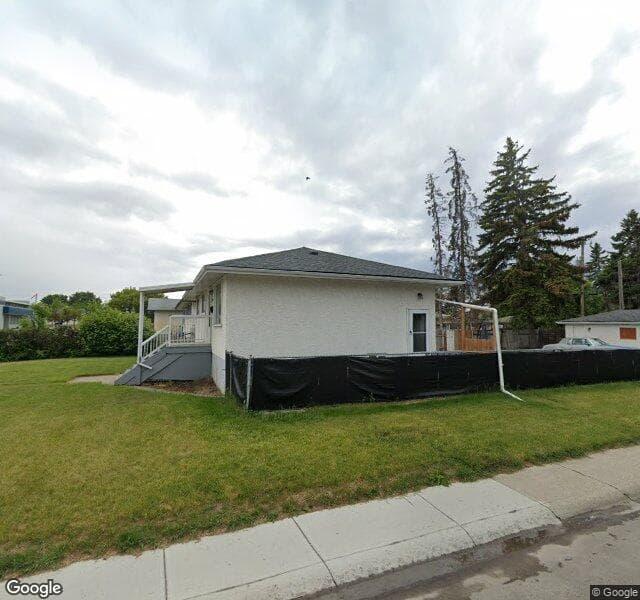 Street view of 1501 39 Street SE, Calgary
