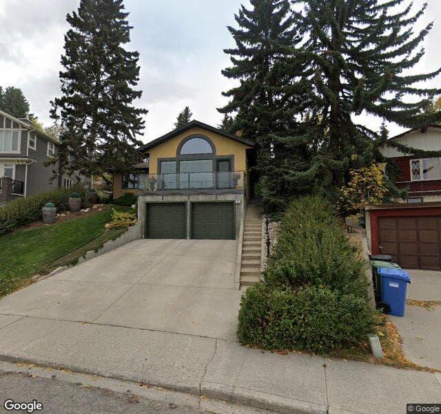Street view of 11 Hawthorne Crescent NW, Calgary