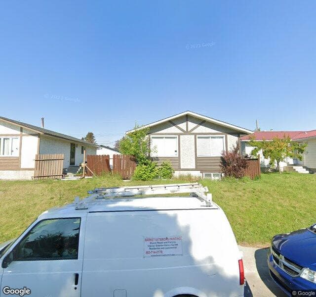 Street view of 1415 43 Street NE, Calgary
