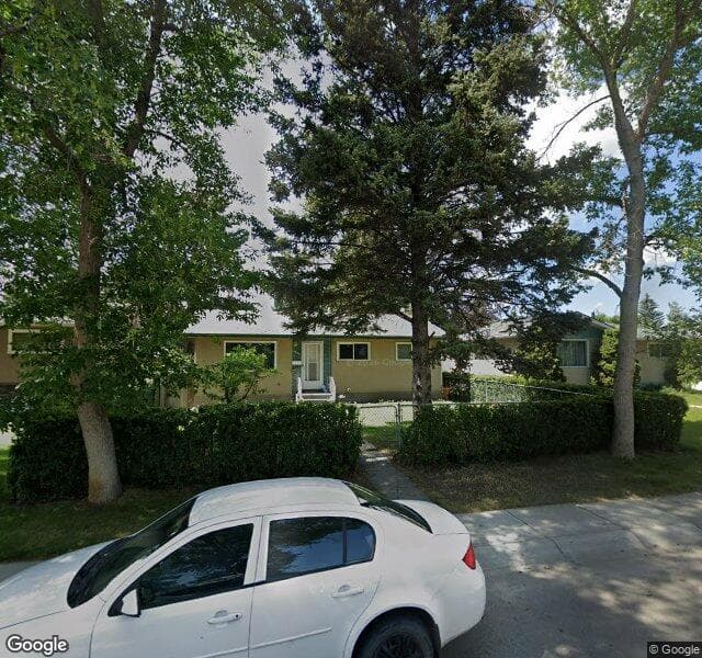 Street view of 1937 Cottonwood Crescent SE, Calgary