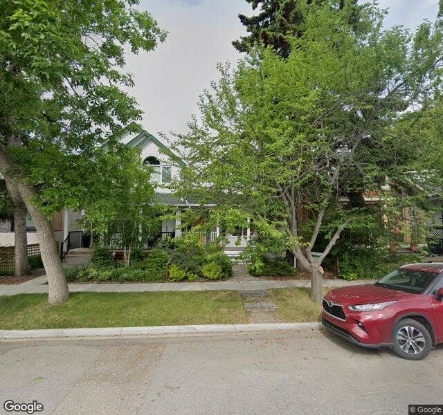 Street view of 719 5 Street NW, Calgary