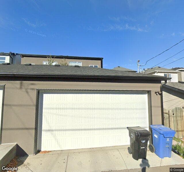 Street view of 2029 31 Avenue SW, Calgary