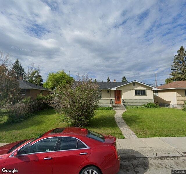 Street view of 5031 Waverley Drive SW, Calgary
