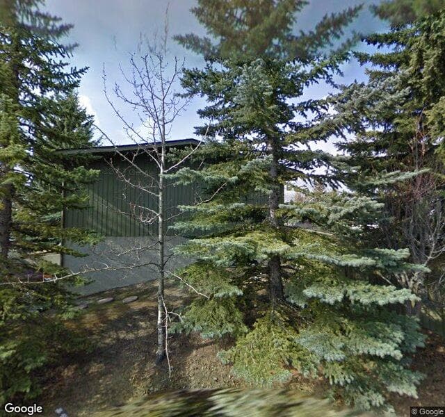 Street view of 304 Silverthorn Way NW, Calgary