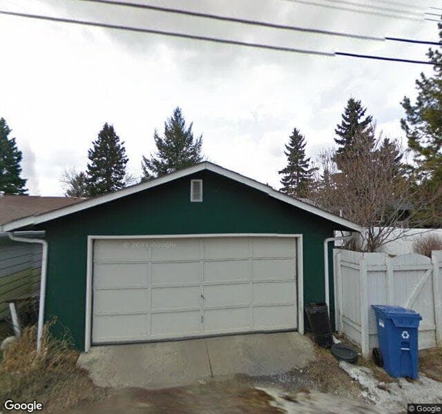 Street view of 18 W Glen Crescent SW, Calgary