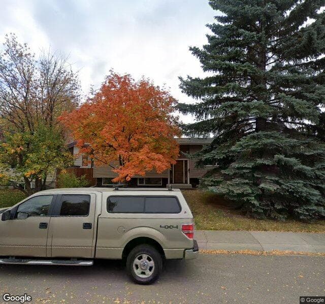Street view of 10523 Waneta Crescent SE, Calgary
