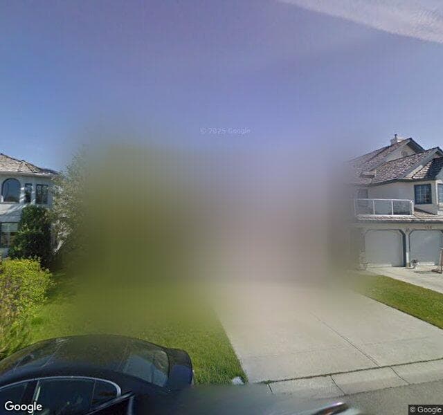 Street view of 140 Douglas Woods Grove SE, Calgary