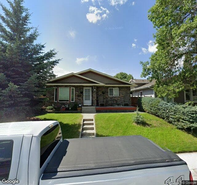 Street view of 35 Sunmount Road SE, Calgary