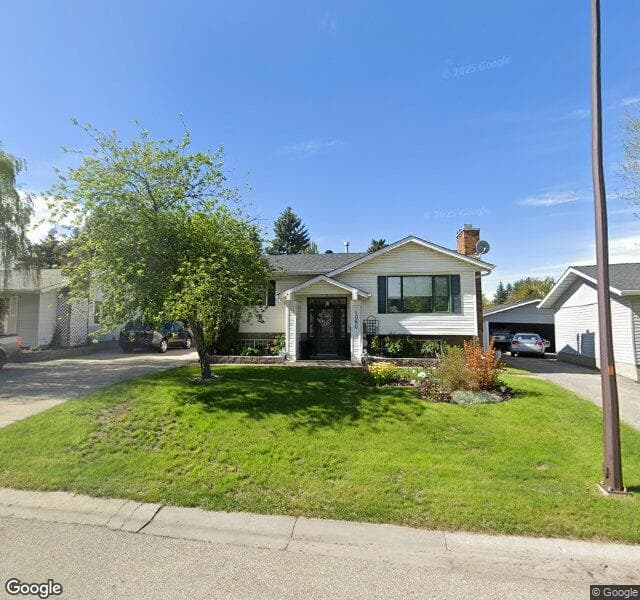 Street view of 1060 Lysander Drive SE, Calgary