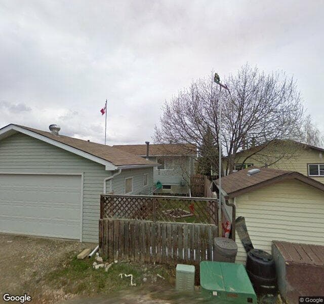 Street view of 195 Bermuda Drive NW, Calgary