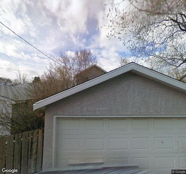 Street view of 222 21 Avenue NE, Calgary