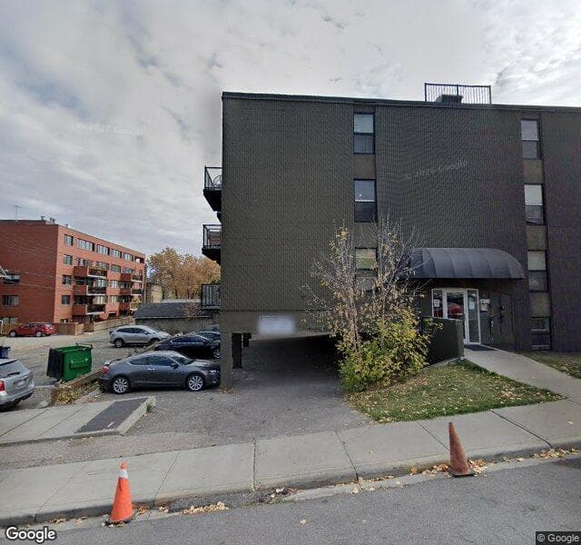 Street view of 305-1820 9 Street SW, Calgary