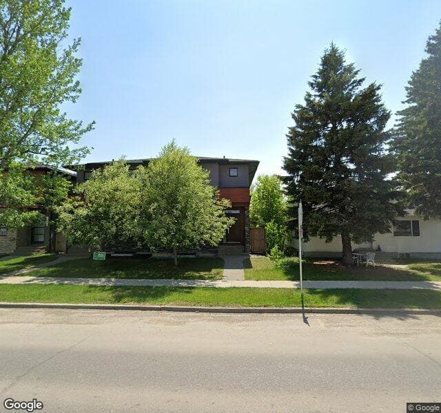 Street view of 1011 20 Avenue NW, Calgary