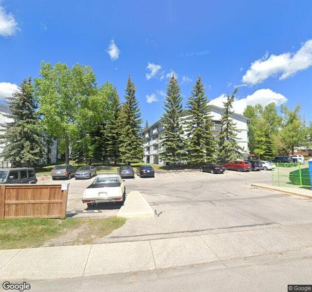 Street view of 405B-5601 Dalton Drive NW, Calgary