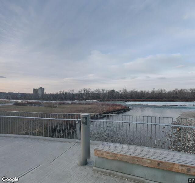 Street view of 203-812 8 Street SE, Calgary