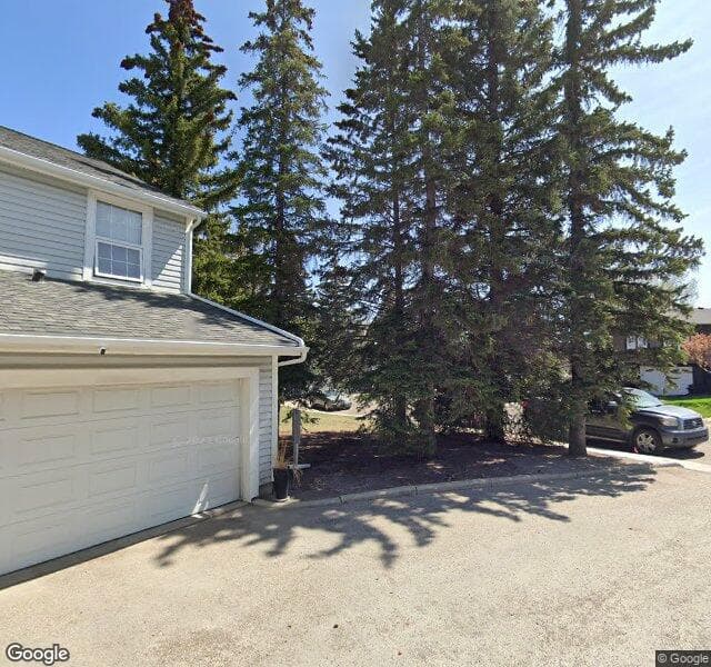 Street view of 3-28 Berwick Crescent NW, Calgary