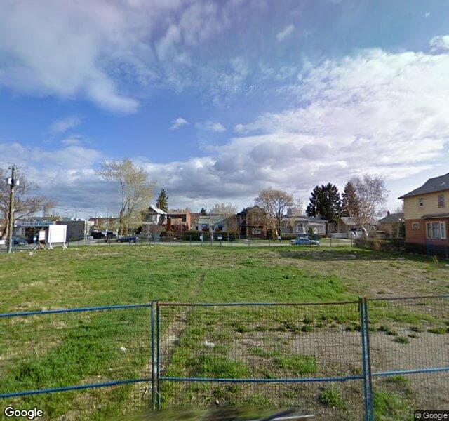 Street view of 117 19 Avenue NE, Calgary