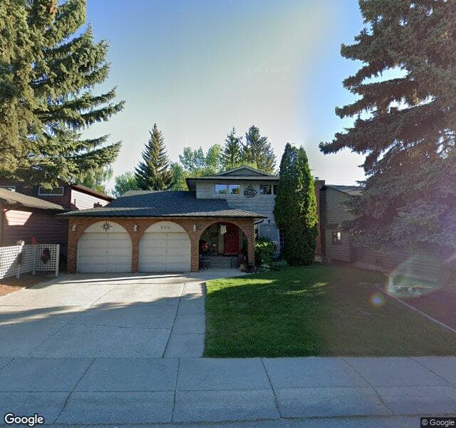 Street view of 868 Oakside Circle SW, Calgary