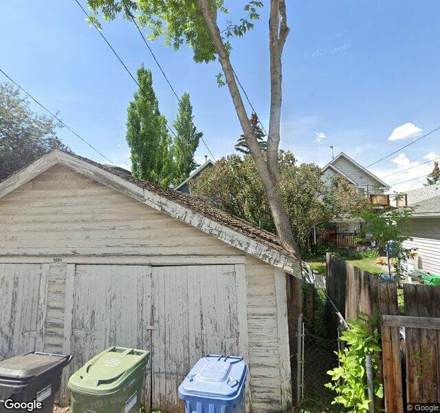 Street view of 1021 2 Avenue NW, Calgary