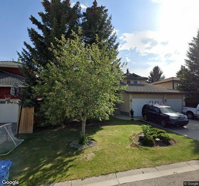 Street view of 90 Varsity Estates Close NW, Calgary