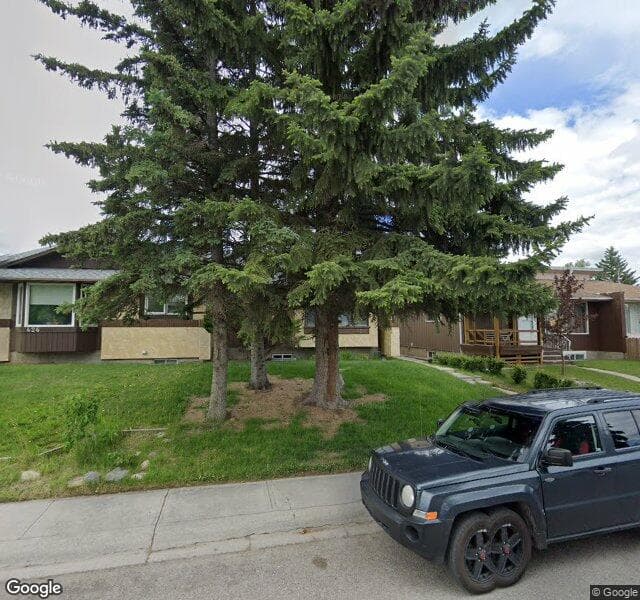 Street view of 428 Pinehill Road NE, Calgary