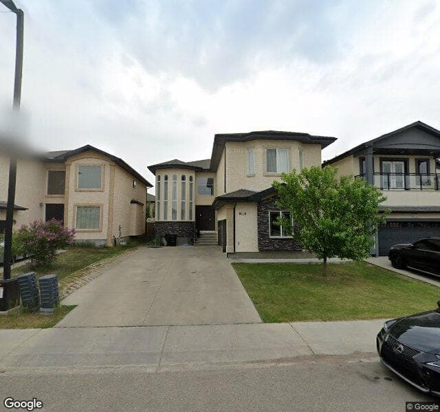 Street view of 811 Wildwood Crescent NW, Edmonton