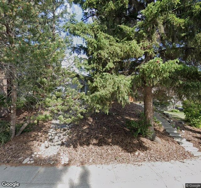 Street view of 4880 Vandoos Place NW, Calgary