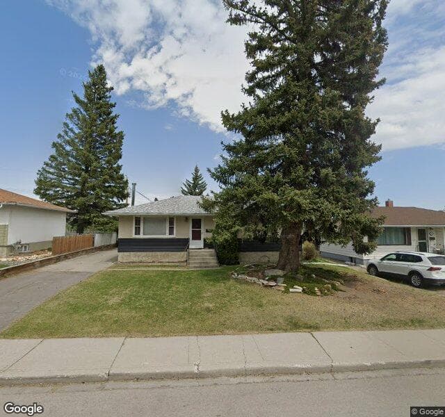 Street view of 520 Trafford Drive NW, Calgary