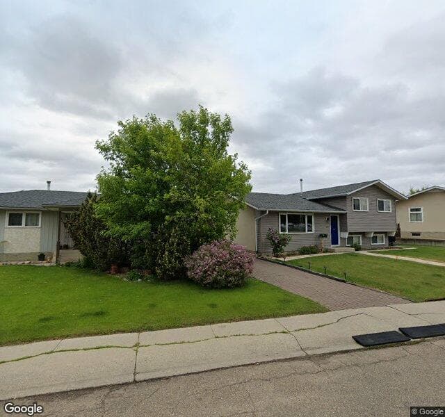 Street view of 137 Harrow Circle NW, Edmonton
