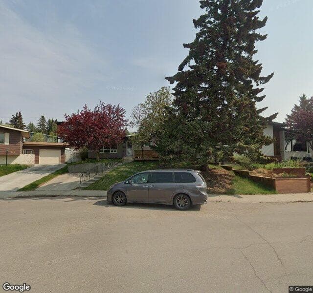 Street view of 170 Capilano Crescent NW, Calgary