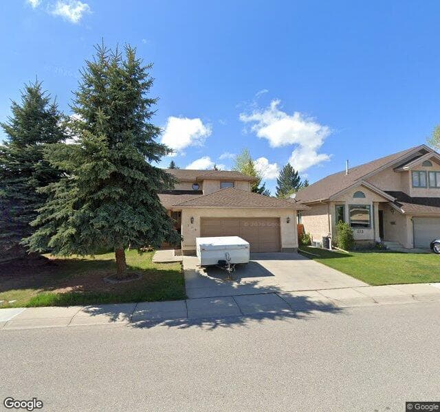 Street view of 208 Millbank Road SW, Calgary