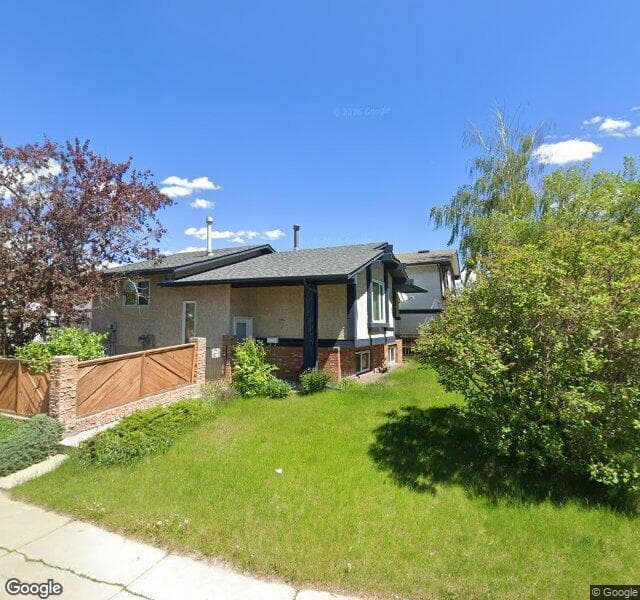 Street view of 32 Templemont Way NE, Calgary
