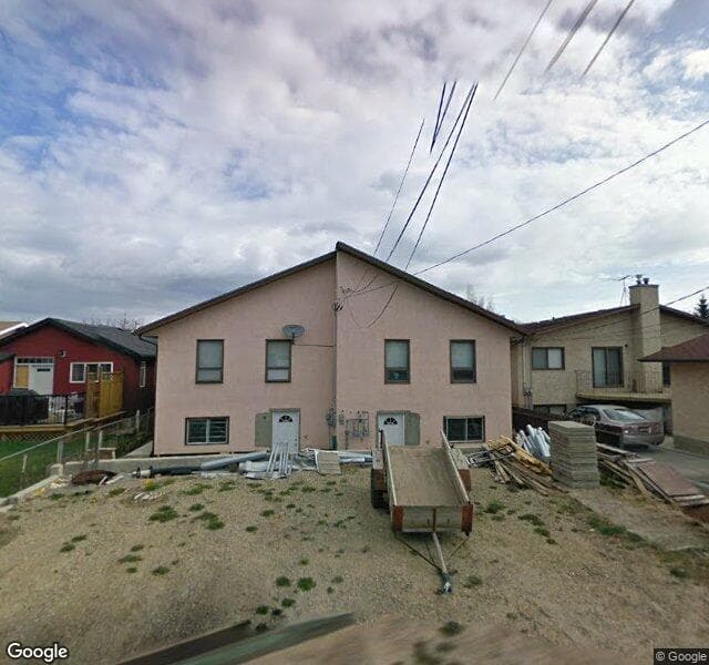 Street view of 131 27 Avenue NE, Calgary