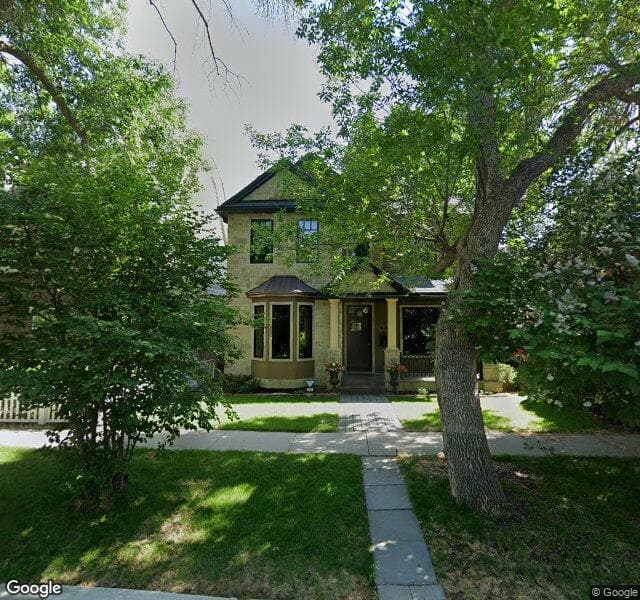 Street view of 503 11 Avenue NE, Calgary