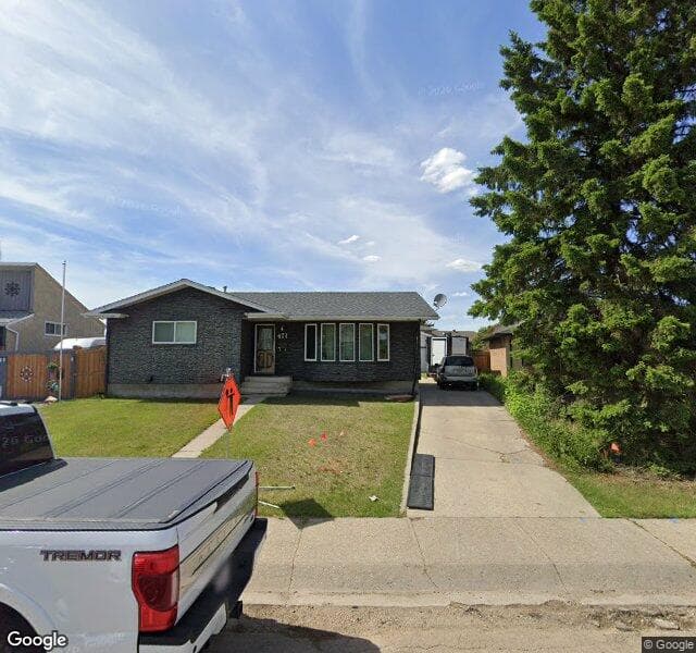 Street view of 471 Huffman Crescent NW, Edmonton