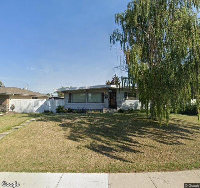 Street view of 2124 8 Avenue NE, Calgary
