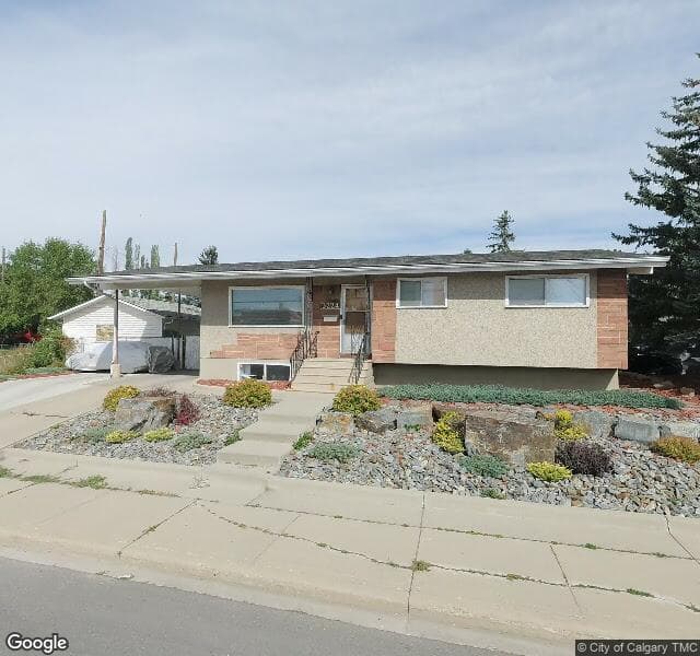 Street view of 3224 16 Avenue SE, Calgary