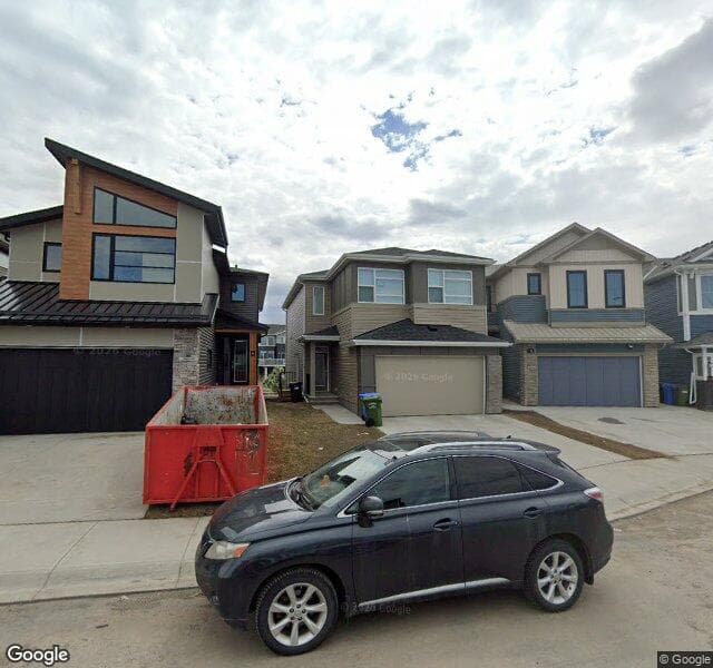 Street view of 177 Lucas Place NW, Calgary
