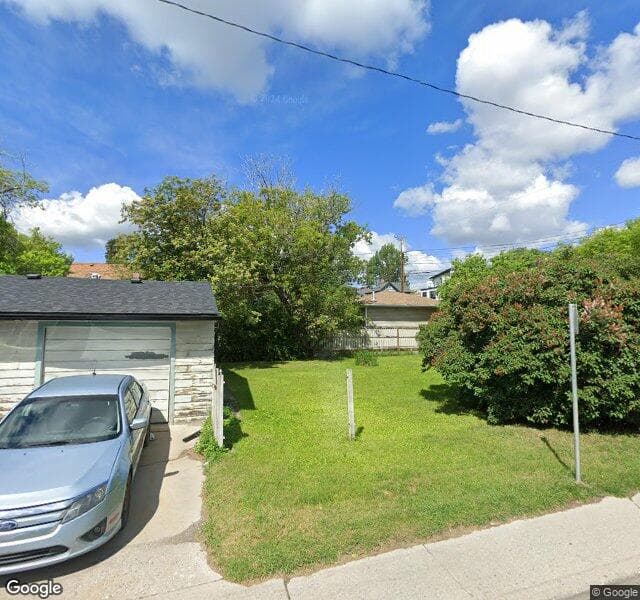 Street view of 1602 30 Avenue SW, Calgary