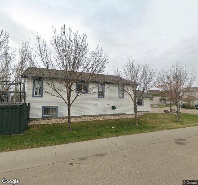 Street view of 887 Graham Wynd NW, Edmonton