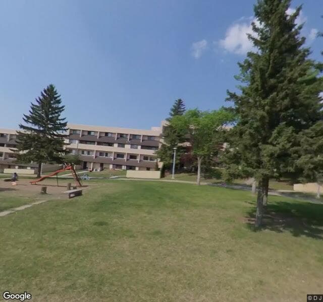 Street view of 518 Southridge NW, Edmonton