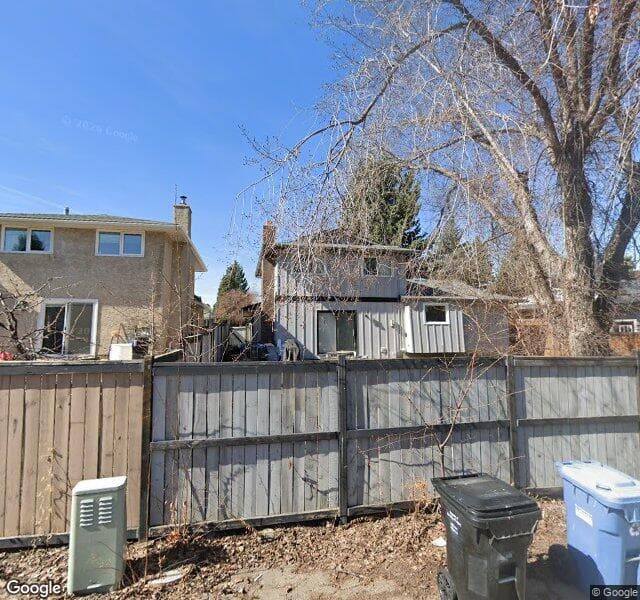 Street view of 172 Parkview Way SE, Calgary