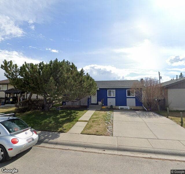 Street view of 380 Maddock Crescent NE, Calgary