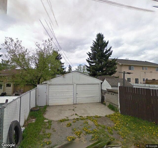 Street view of 1-4726 17 Avenue NW, Calgary