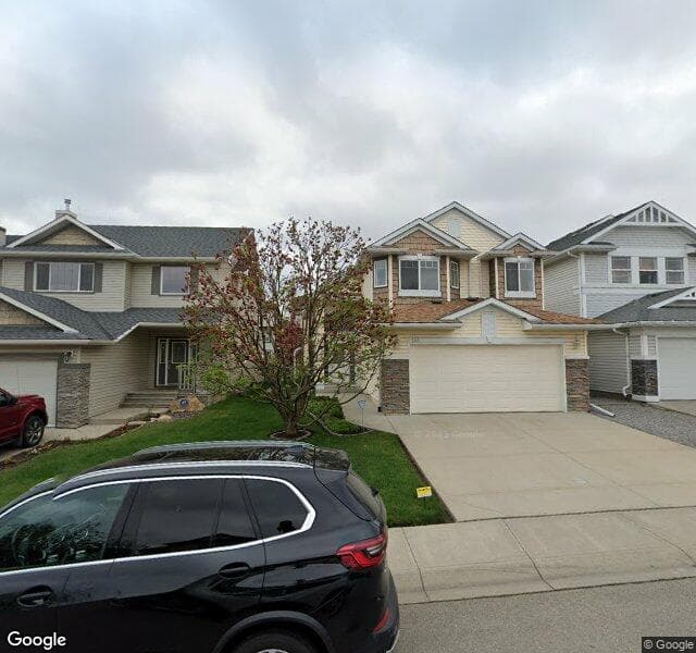 Street view of 144 Everhollow Way SW, Calgary