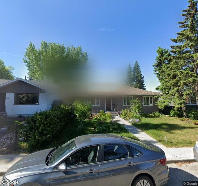 Street view of 1611 32 Avenue NW, Calgary