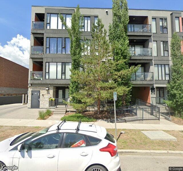 Street view of 302-414 Meredith Road NE, Calgary