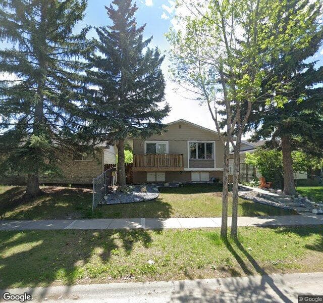 Street view of 4715 44 Avenue NE, Calgary