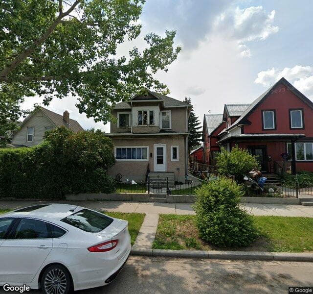Street view of 1117 10 Street SE, Calgary