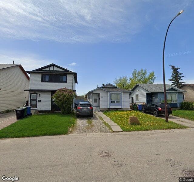Street view of 109 Erin Ridge Road SE, Calgary
